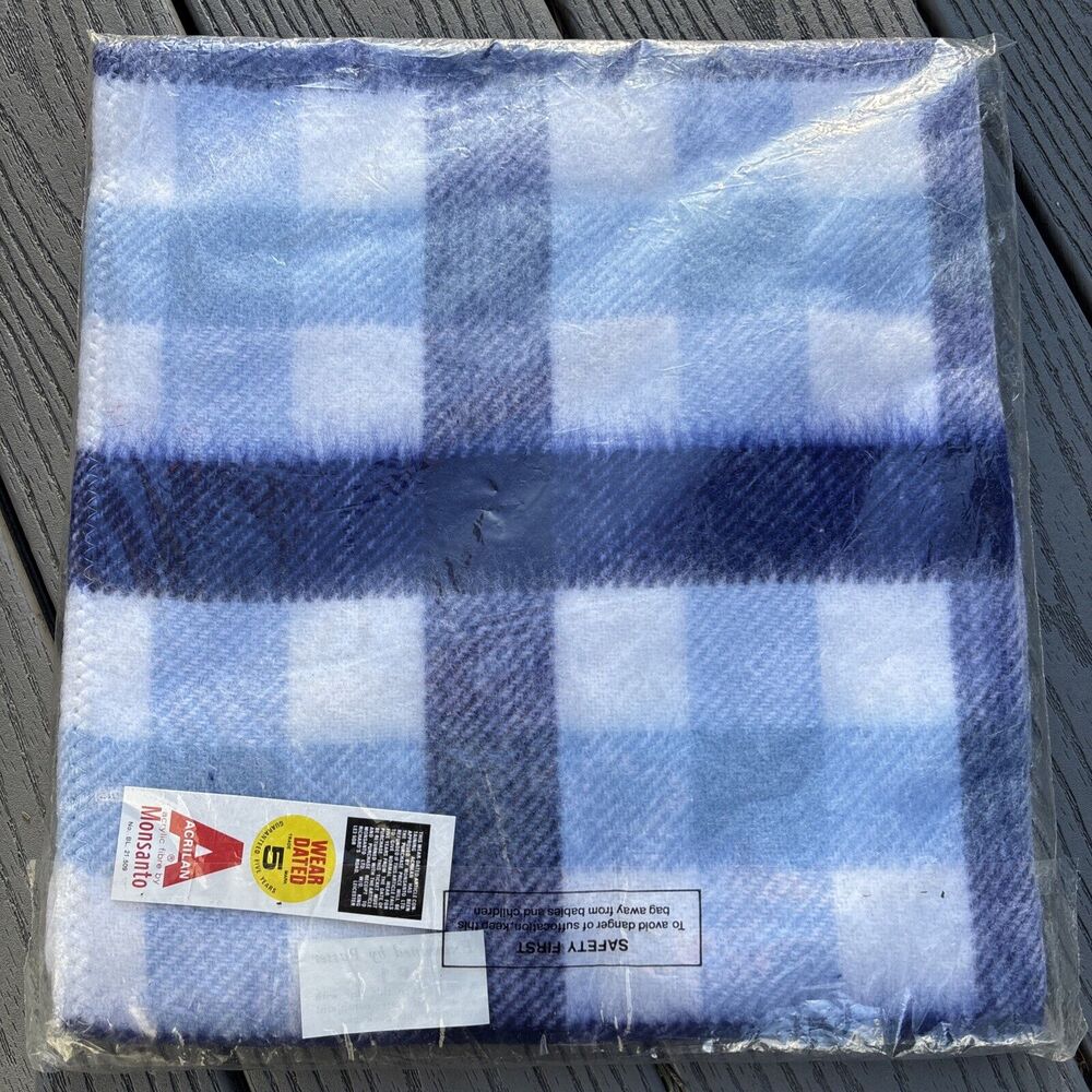 Royal Rose Pram Rug By Samuel Tweed Nursery Time Nestling Rug Great Britain Blue - Picture 2 of 7